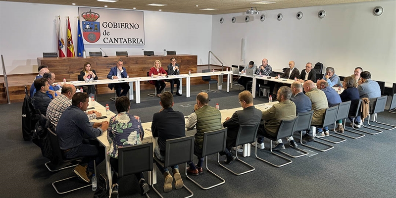 Cantabria celebra la Mesa Regional L�ctea para analizar la situaci�n del sector y anuncia un pr�ximo plan espec�fico