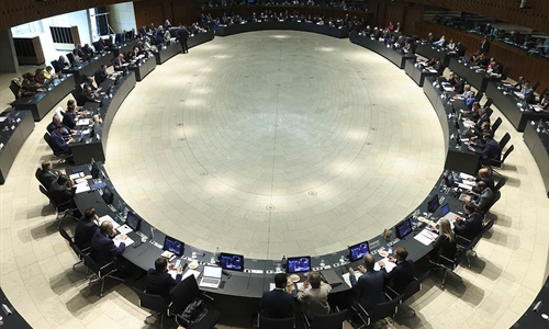 Luis Planas: �Es necesario mantener las ayudas de la PAC porque son...