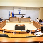 El Parlamento de Galicia crear� una comisi�n sobre el sector l�cteo tras la bajada de precios