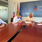 El Gobierno de Cantabria refuerza su apoyo al sector l�cteo con un convenio de 510.000 euros para la Asociaci�n Frisona de Cantabria
