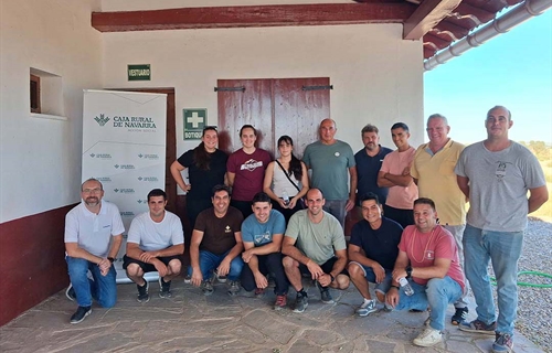 CONAFE y AFNA re�nen en Navarra a t�cnicos y ganaderos en un taller...