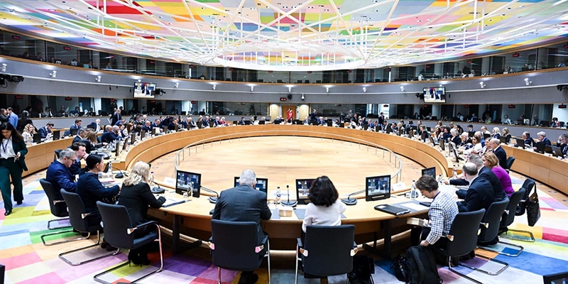 Luis Planas se muestra "satisfecho" por el acuerdo parcial de la UE en la negociaci�n de la PAC 2028-2034